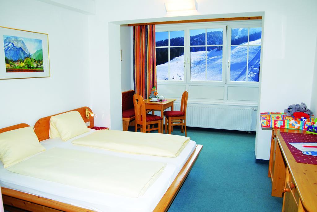 Kinder- Und Familienhotel Nockalm 茵聂科里姆斯 外观 照片