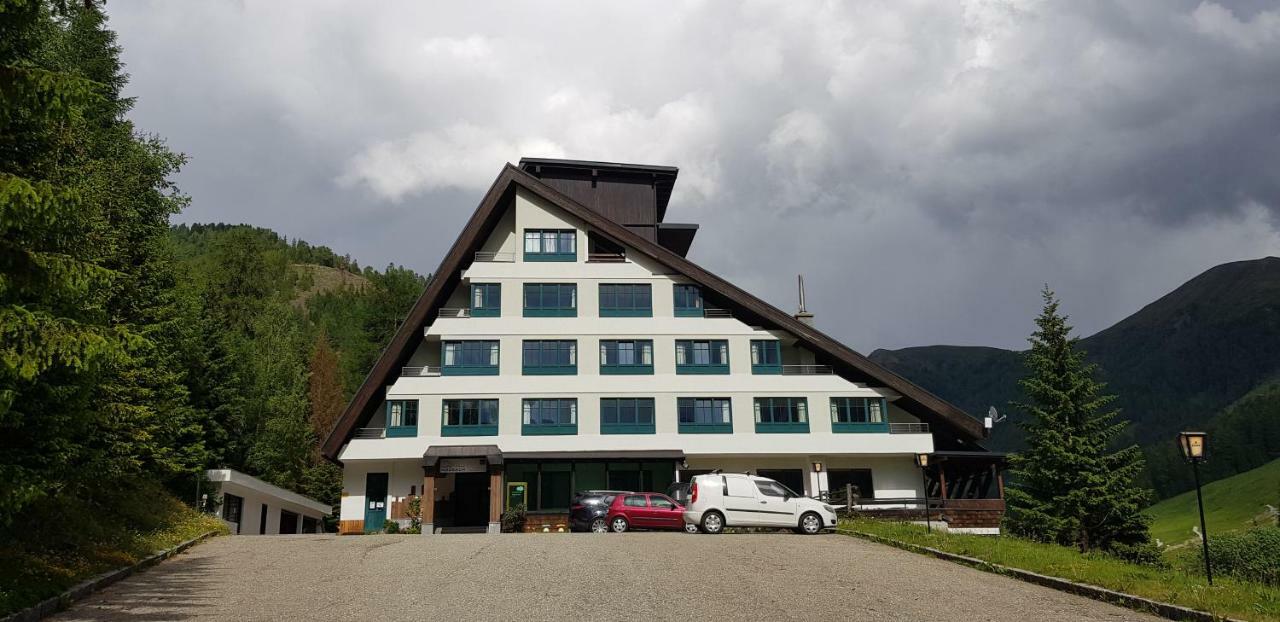 Kinder- Und Familienhotel Nockalm 茵聂科里姆斯 外观 照片